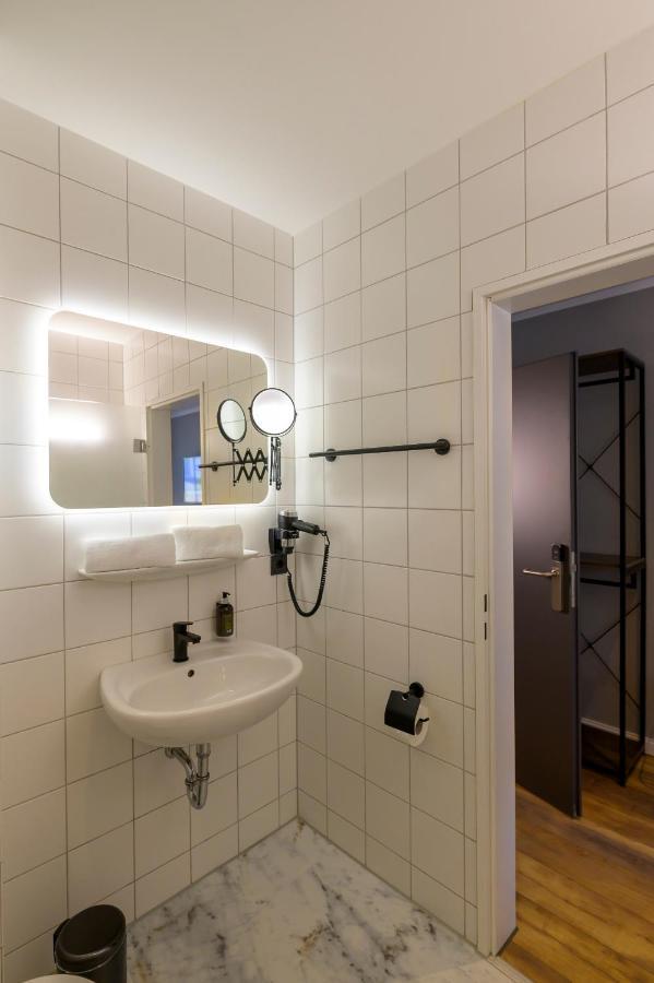 Nikii City Hotel Leverkusen Extérieur photo