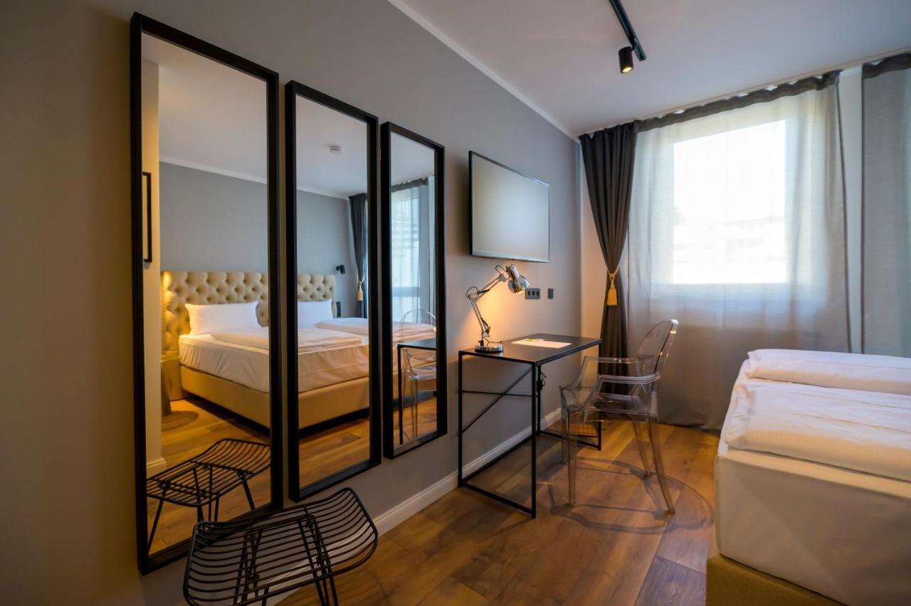 Nikii City Hotel Leverkusen Extérieur photo