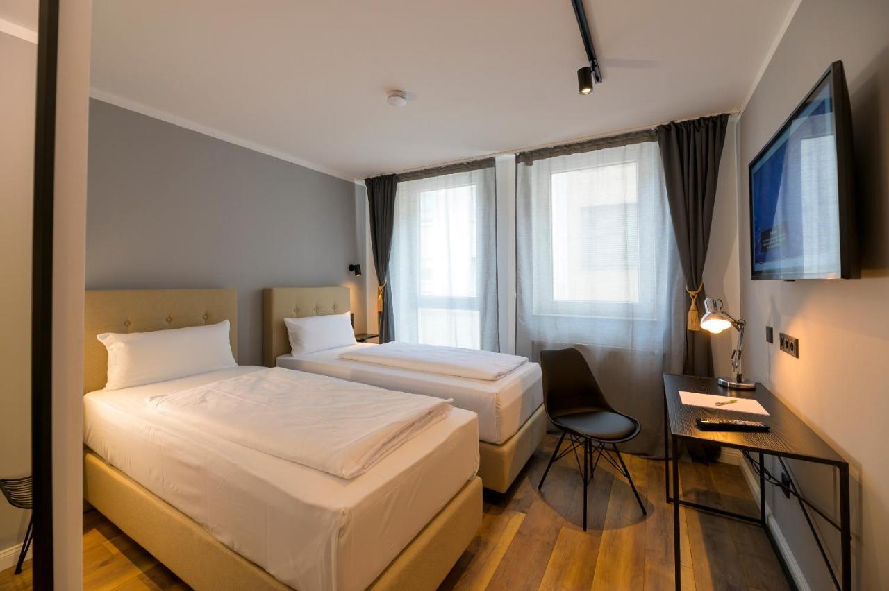 Nikii City Hotel Leverkusen Extérieur photo